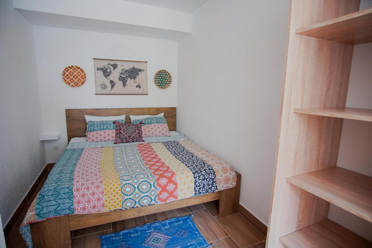Apartments Dalmatia Blue Mlini Bagian luar foto