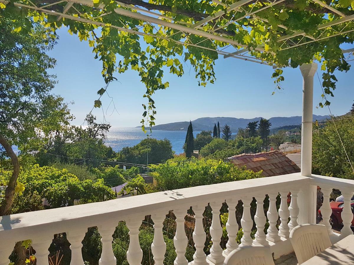 Apartments Dalmatia Blue Mlini Bagian luar foto
