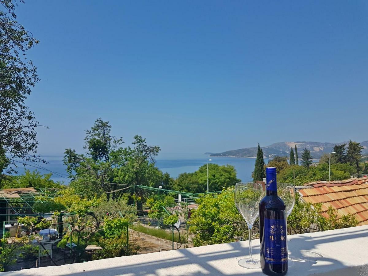 Apartments Dalmatia Blue Mlini Bagian luar foto