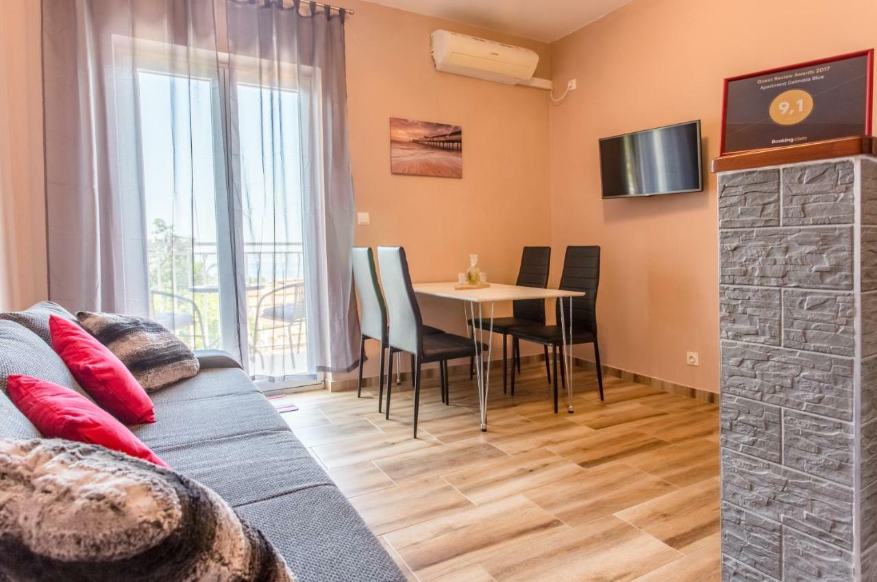 Apartments Dalmatia Blue Mlini Bagian luar foto