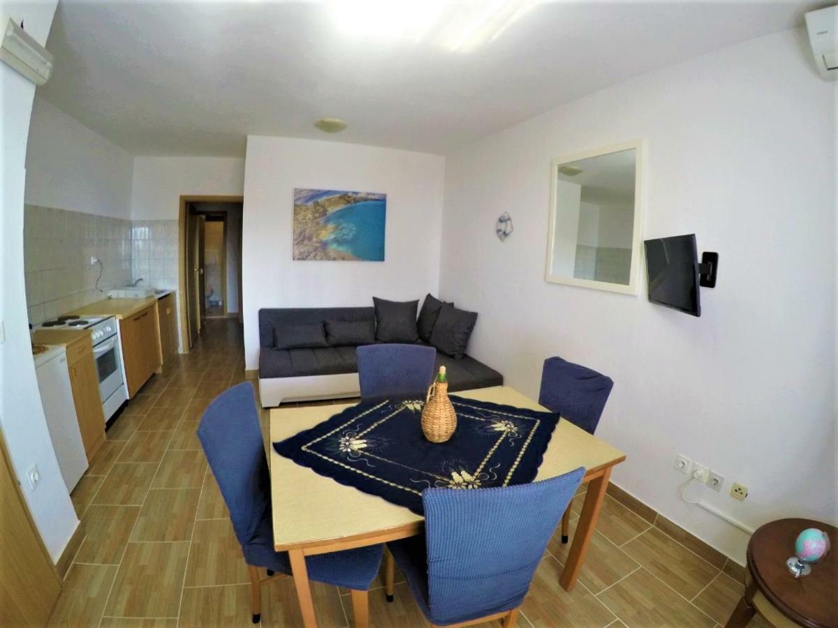 Apartments Dalmatia Blue Mlini Bagian luar foto