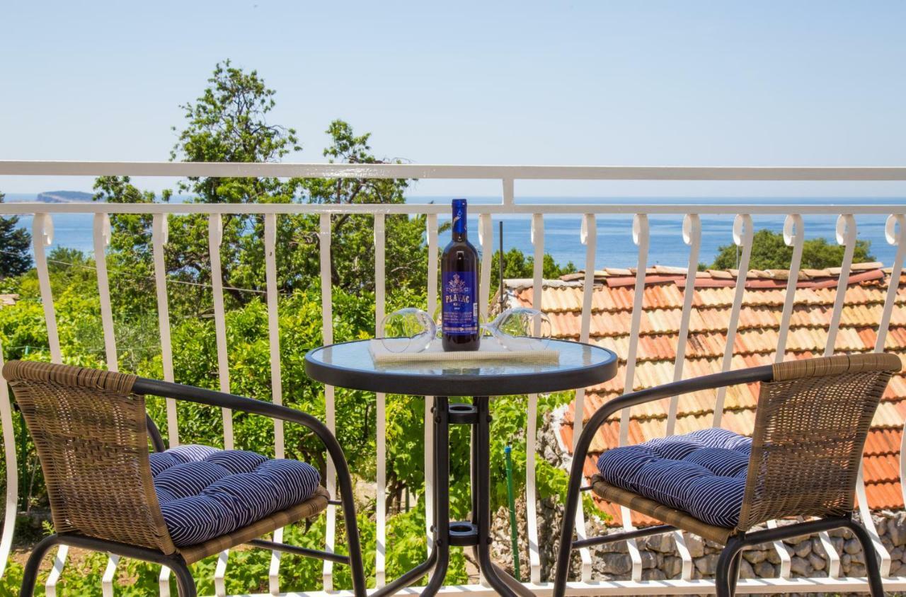 Apartments Dalmatia Blue Mlini Bagian luar foto